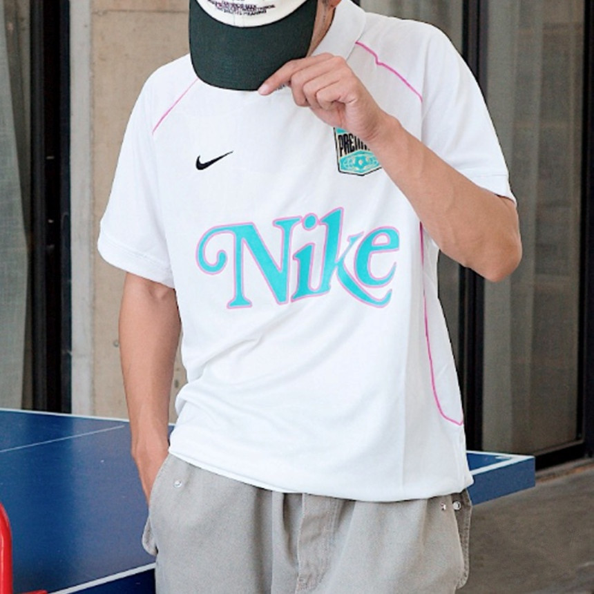 나이키 드라이핏 에센셜 프리미어 폴로 카라 반팔 져지 티셔츠 HM4462-100 - 상세 이미지 4