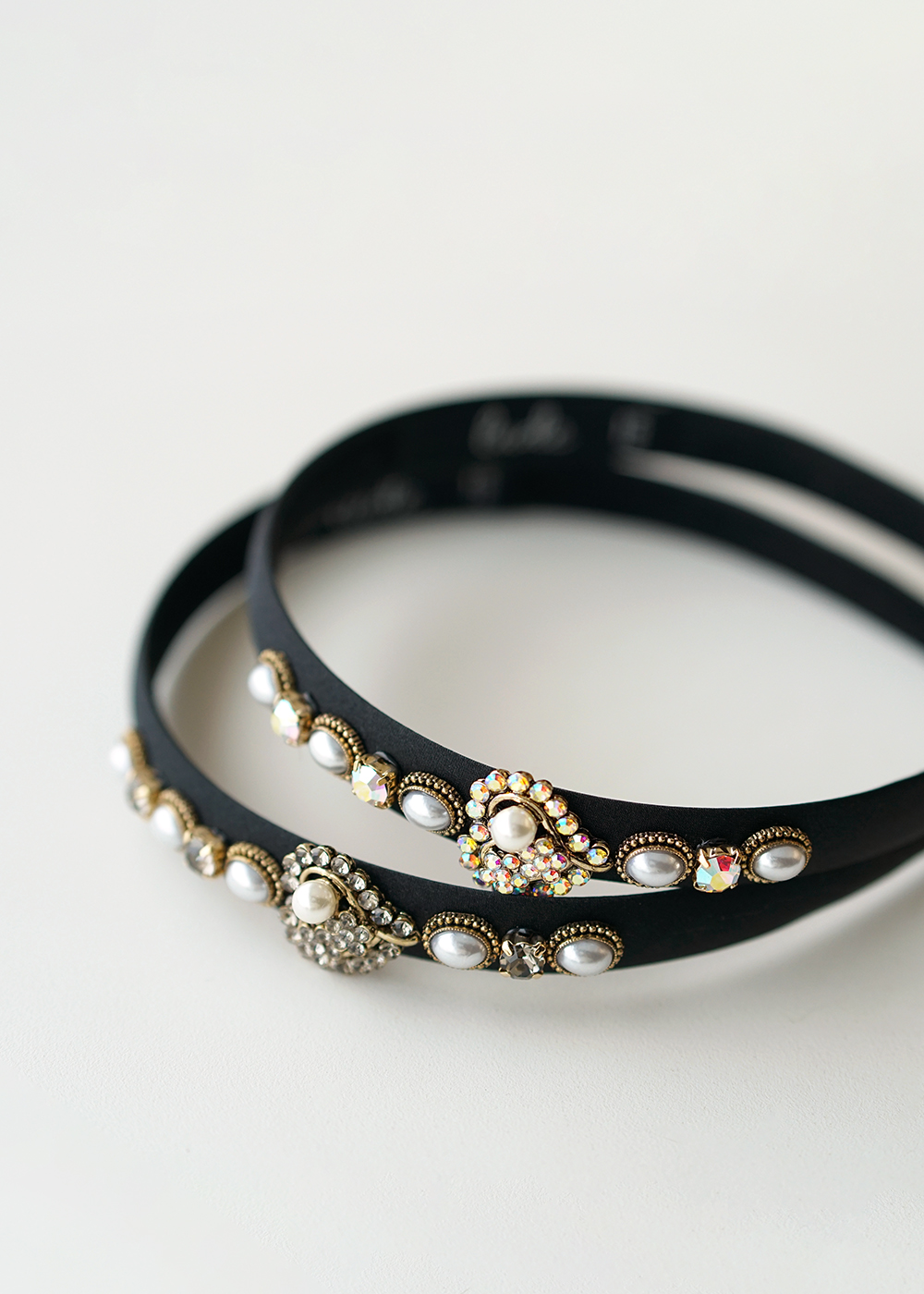 루드 미니 하트 크리스탈 진주 헤어밴드 L25SSAC33