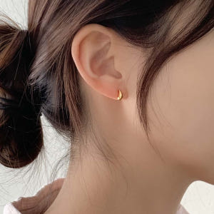 14k 쁘띠 물방울 이어링 - 925실버 유광 딱붙는 작은 미니 스터드 ... 솔직 후기 | 실사용자 리뷰 분석 - 상품 이미지 3