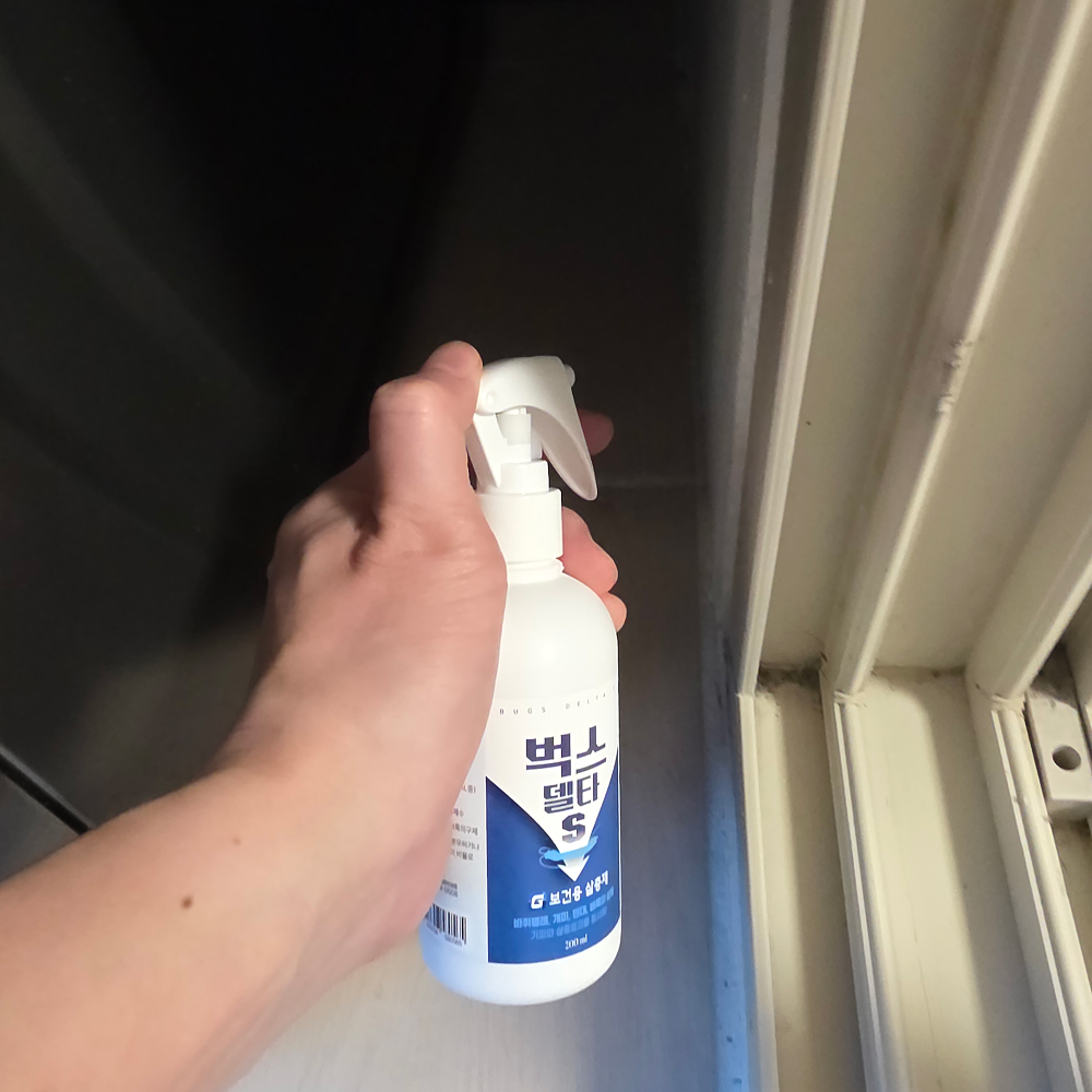 벅스델타S 스프레이 200ml 바퀴벌레 살충제 퇴치제 초파리 없애는법 벌레 퇴치 모기약 지네약 빈대 베드버그 퇴치제 쌀벌레 빈대 모기 벌레 퇴치 해충약