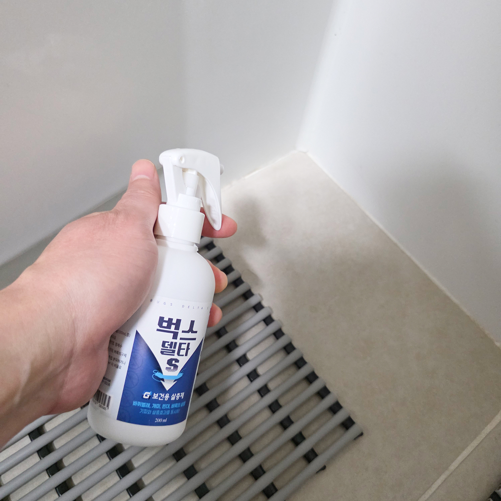 벅스델타S 스프레이 200ml 바퀴벌레 살충제 퇴치제 초파리 없애는법 벌레 퇴치 모기약 지네약 빈대 베드버그 퇴치제 쌀벌레 빈대 모기 벌레 퇴치 해충약
