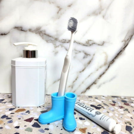 레인부츠 모양 칫솔꽂이 하늘