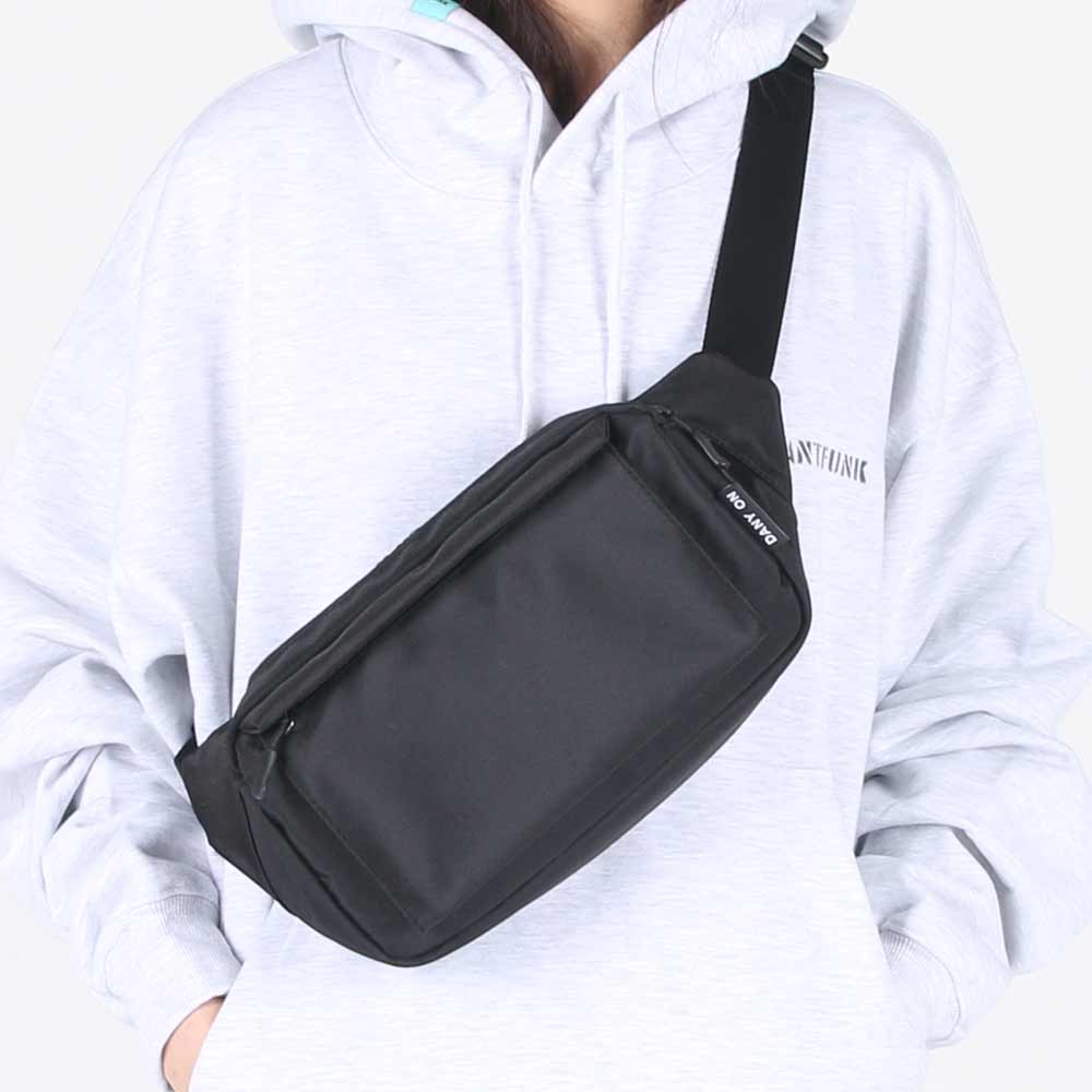여행용 슬링백 크로스백 핸드폰 미니 가방 해외 유럽여행 미니백 힙색 데일리 제품 이미지