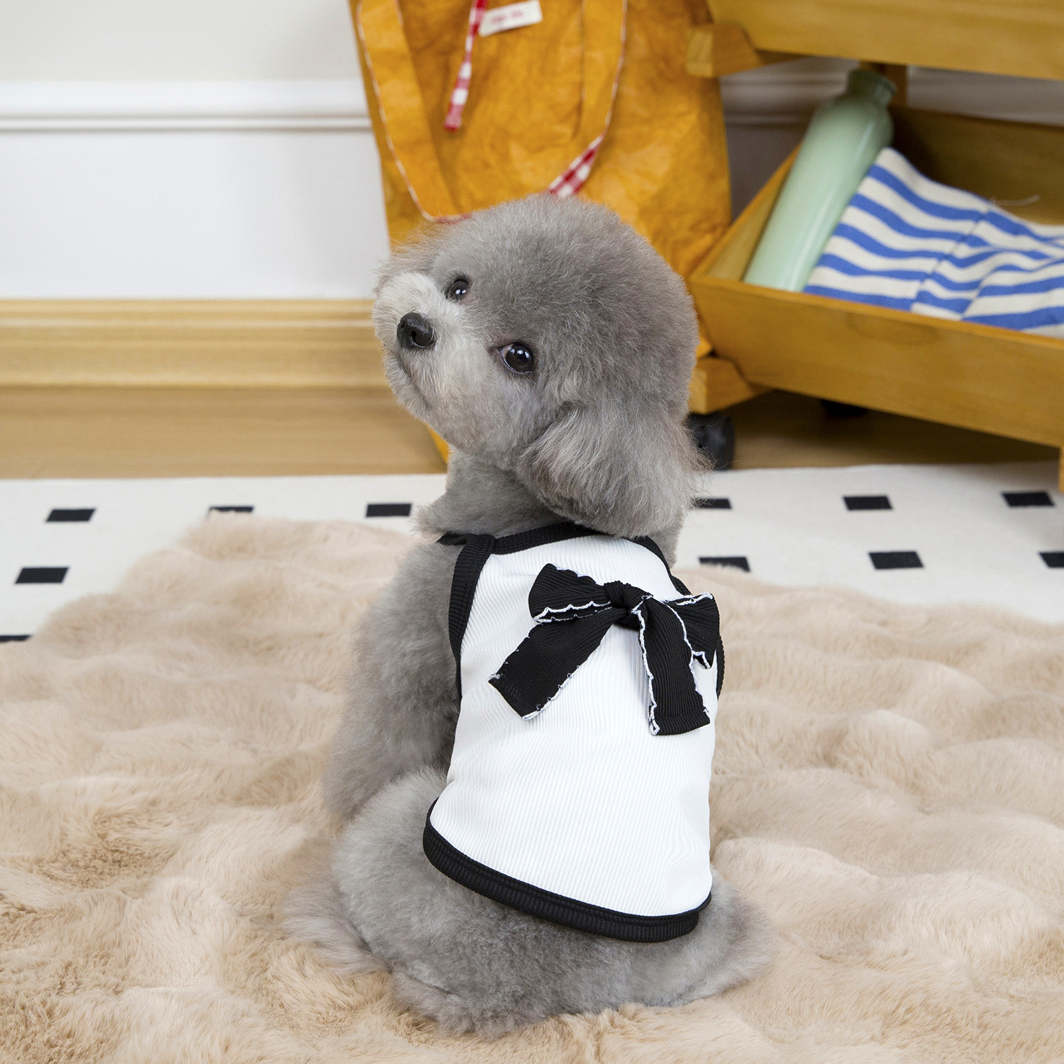 1006/강아지 고양이 리본 블랙앤화이트 여름 민소매 리본 나시티 4계절 실내옷(1+1) 이미지 7