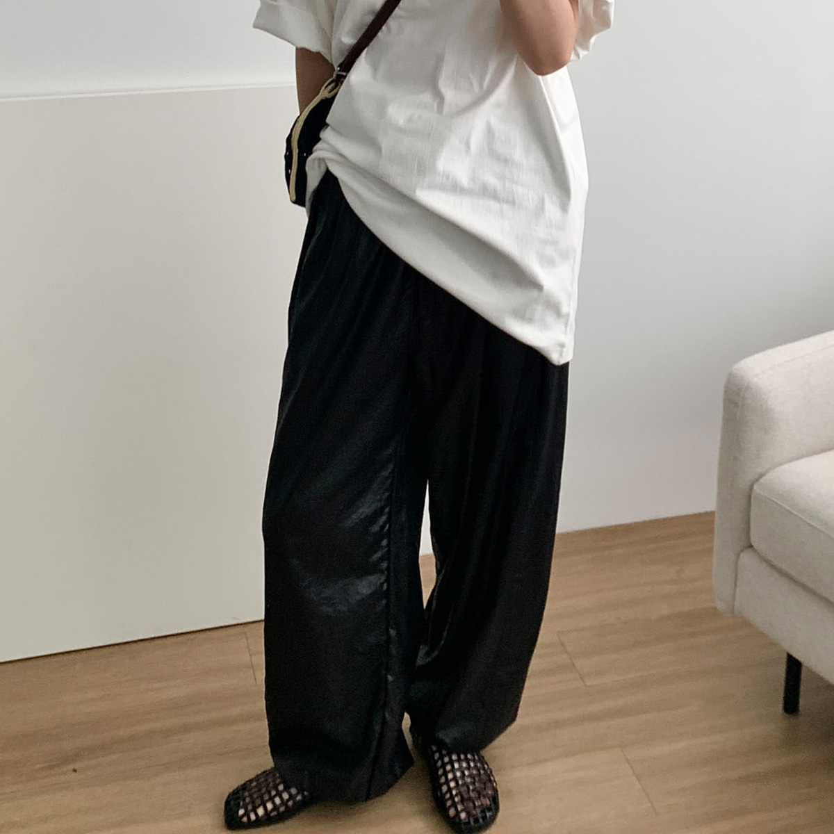 썸머 글로시팬츠 후들 스트링 밴딩 나일론 조거바지 웨어링무드 (2c)