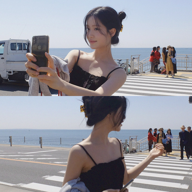 펀칭 프릴 버튼 뷔스티에 블라우스 bs8154 - 상세 이미지 2