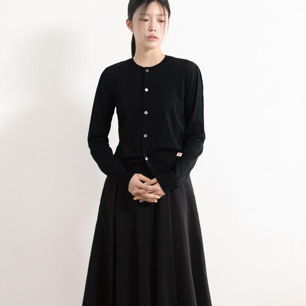 단톤 가디건 CREW NECK PUFF CARDIGAN 25SS 여자 니트 DNB251L102-0001 - 상세 이미지 3