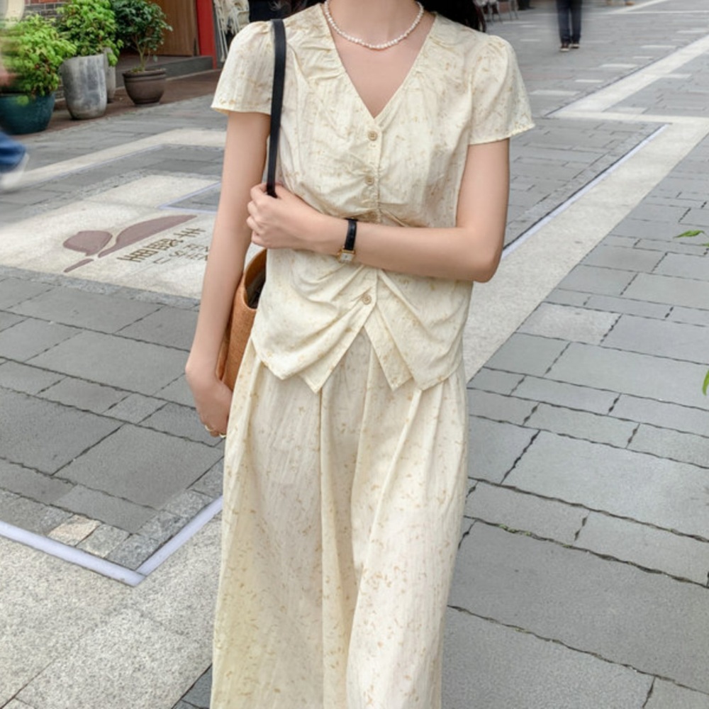 브이넥셔링반팔블라우스 롱스커트 세트 투피스 빈티지 옐로우베이지 꽃무늬패턴 여름 청순 패션 - 상세 이미지 3