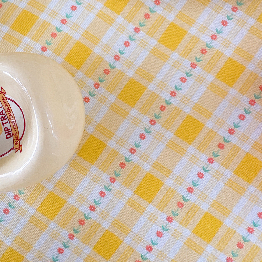 미니유 플라워 방수 식탁보 테이블보 사각 집들이 홈 파티 카페 공방 옐로우 95X110