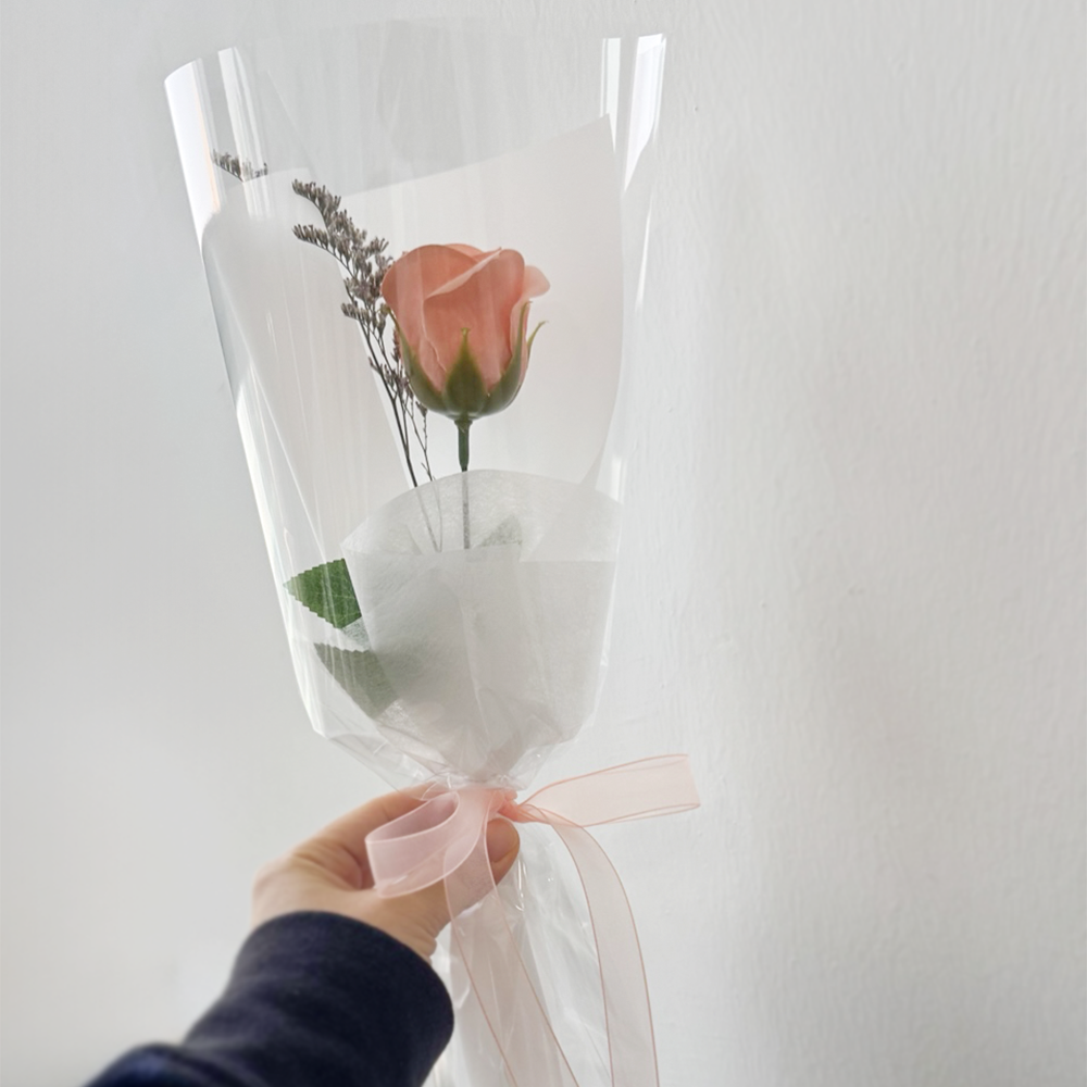 비누꽃 한송이 카네이션 장미 꽃다발 작은꽃선물 - 상세 이미지 3