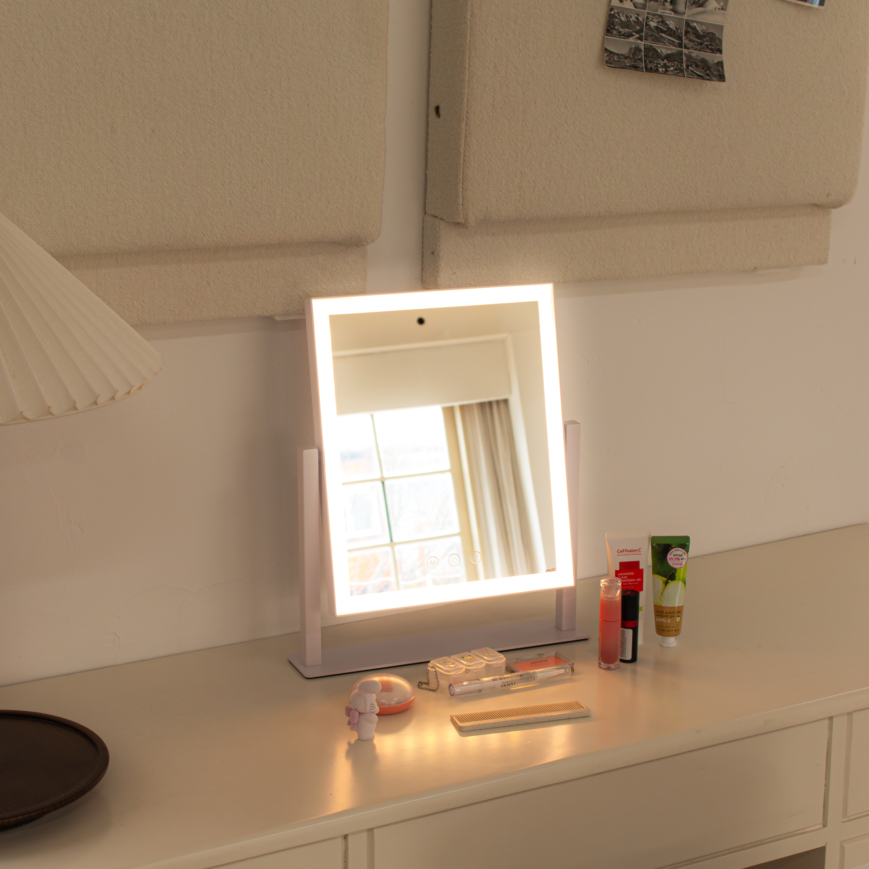 비욘드퍼니싱 LED 화장대 조명 탁상 거울