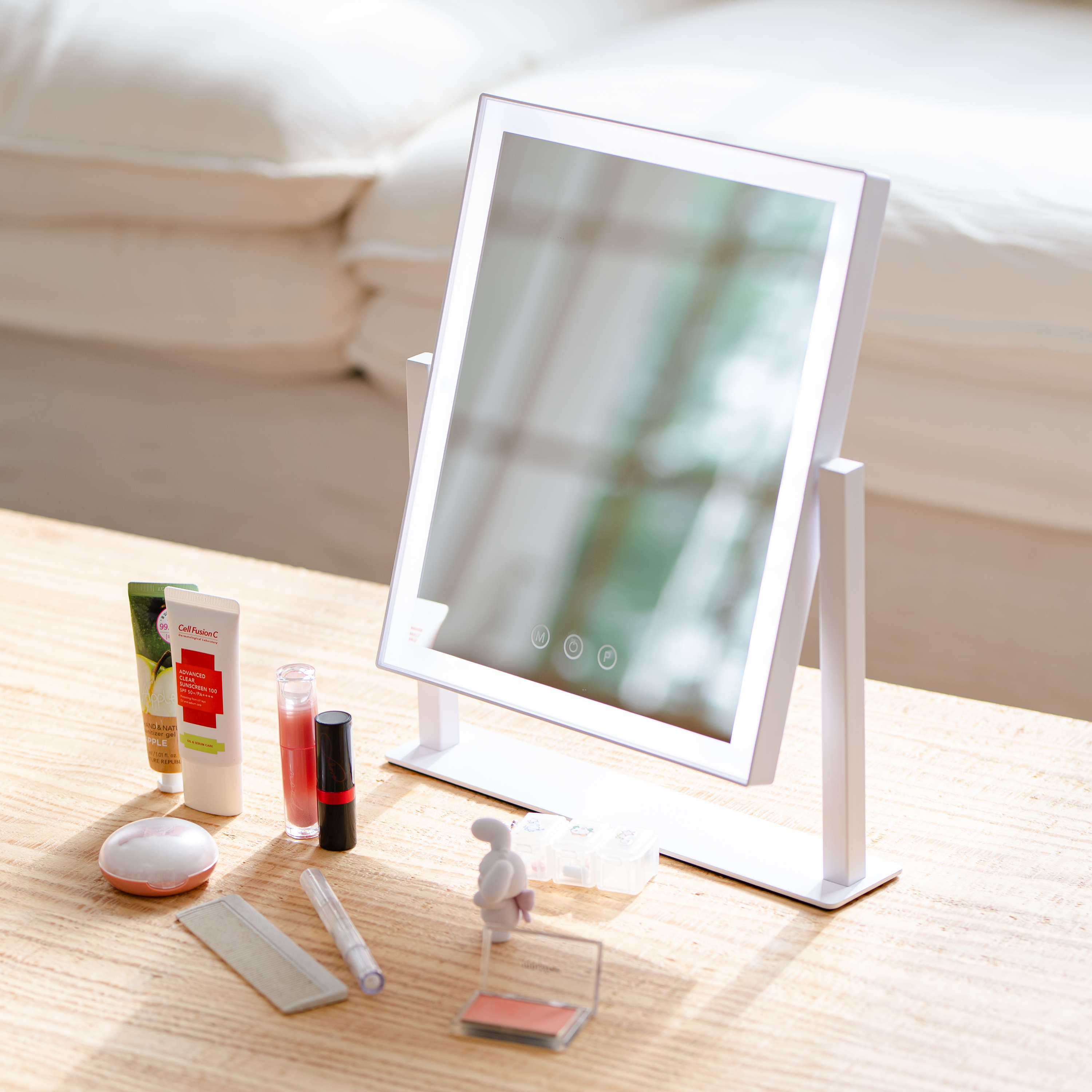 비욘드퍼니싱 LED 화장대 조명 탁상 거울