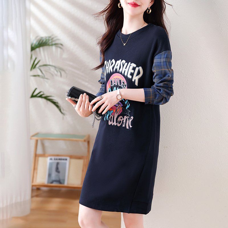 봄 가을 여성 캐주얼 루즈핏 라운드넥 레터링 프린트 체크소매 배색 빅사이즈 롱 원피스 네이비
