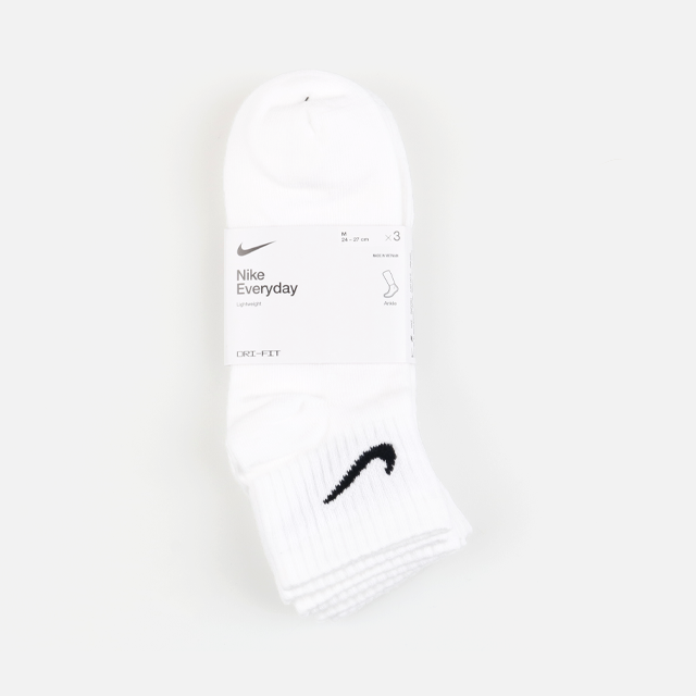 나이키 스우시 LW 중목 양말 3팩 SX7677-100