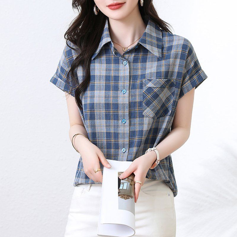 봄 여름 여성 캐주얼 체크 패턴 카라넥 버튼 포켓 루즈핏 빅사이즈 반팔 셔츠 블루 - 상세 이미지 3