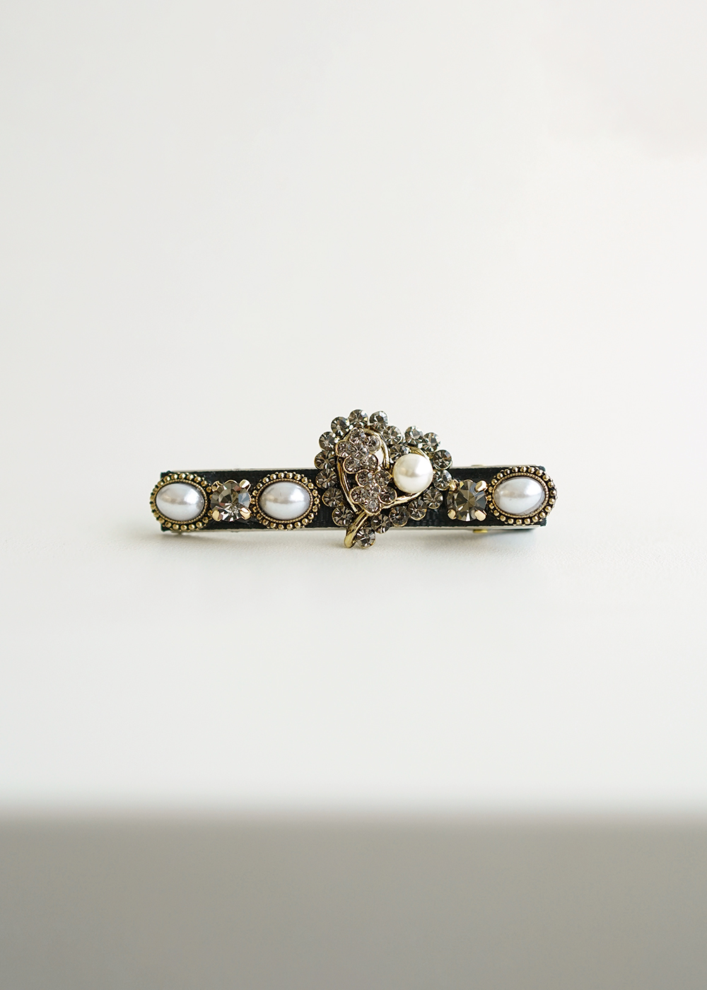 루드 미니 하트 크리스탈 헤어집게핀 L25SSAC36