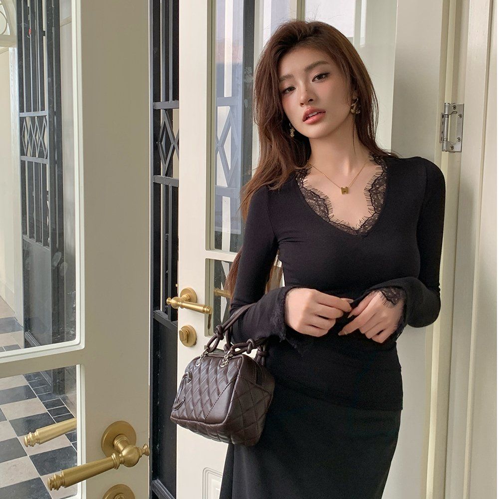 봄 가을 여성 슬림핏 브이넥 넥라인 소매 레이스 모달 스판 긴팔 티셔츠 블랙 - 상세 이미지 4