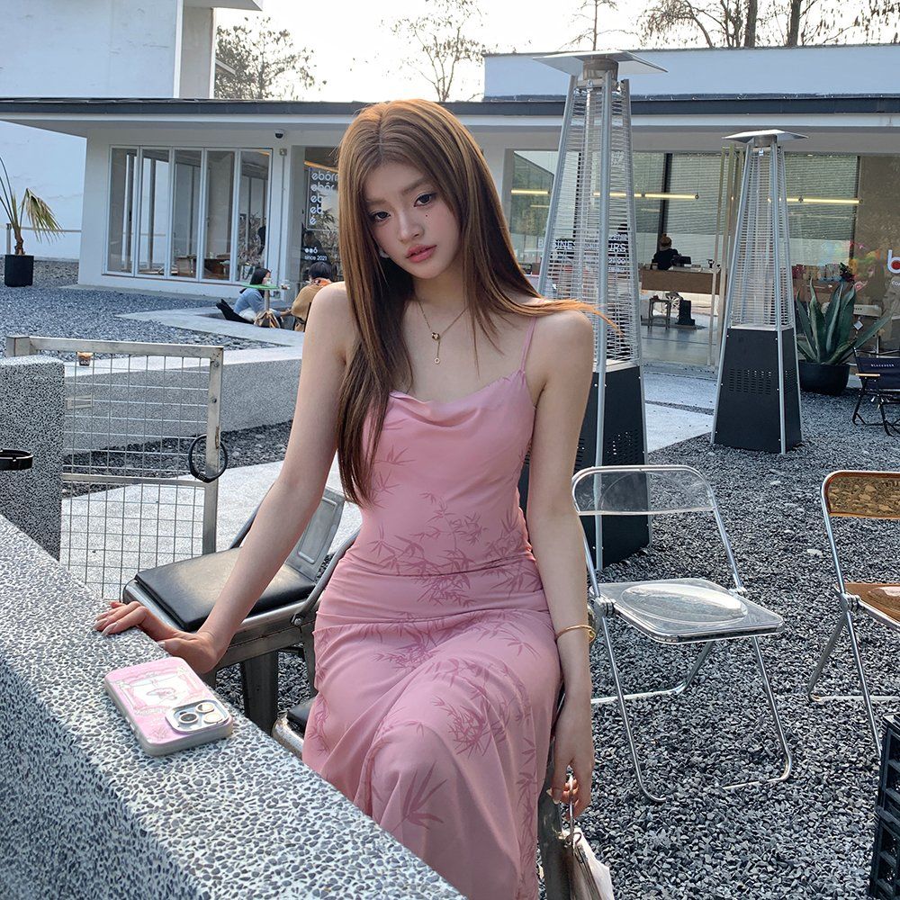 봄 여름 여성 우아한 나염 프린트 끈나시 슬립 새틴 롱 원피스 핑크 - 상세 이미지 2