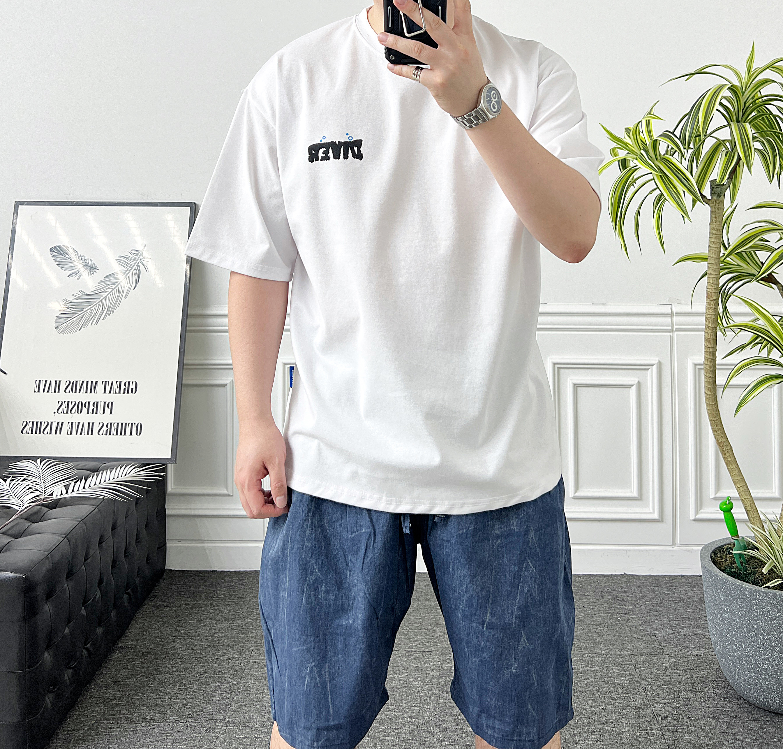 남자 오버핏 반팔 아이스 분또 크레용 다이버 수달 티셔츠 - 상세 이미지 5