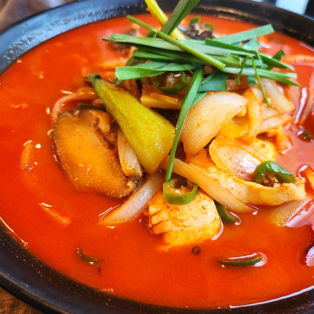 [센터합배송]불맛폭발 해물 듬뿍 백짬뽕 삼선짬뽕 2인분세트 진짜불맛 중화면 포장 이미지 3