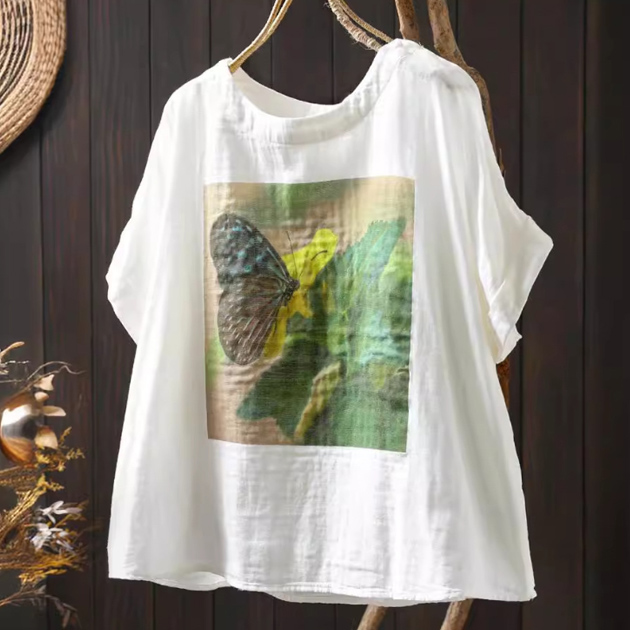 중년여성 면 티셔츠 루즈핏 나비 프린팅 반팔 - 상품 이미지