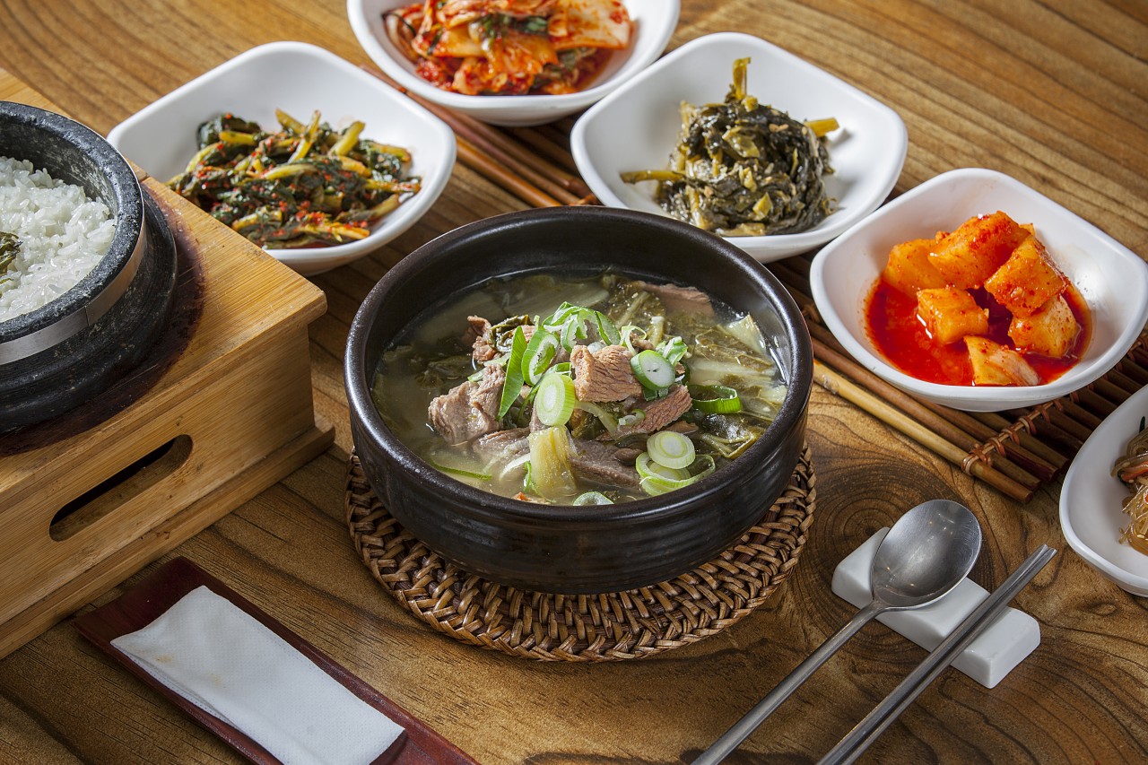 투쁠 한우 국거리 300g/500g / 깊고 진한 국물 맛 / 육개장 미역국 국용 이미지 8