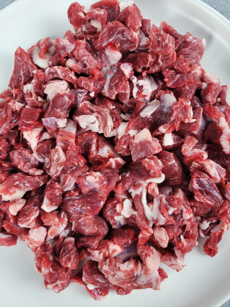 투쁠 한우 국거리 300g/500g / 깊고 진한 국물 맛 / 육개장 미역국 국용 - 상품 이미지