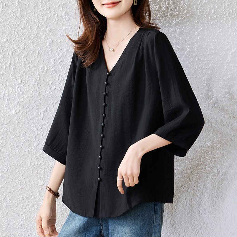 봄 여름 여성 캐주얼 브이넥 버튼 핀턱 주름 루즈핏 빅사이즈 7부소매 블라우스 블랙 - 상세 이미지 2