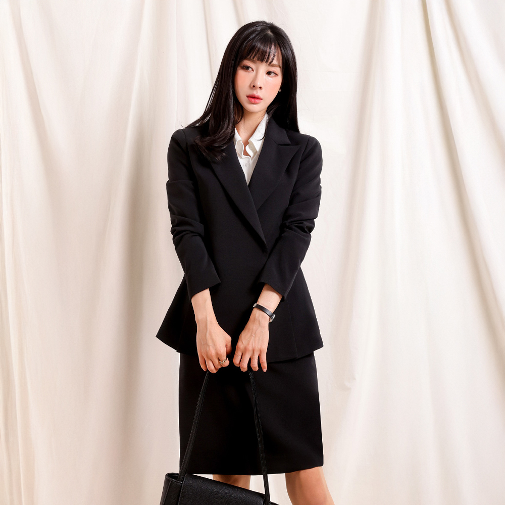 여성 봄 치마 정장 수트 셋업 하객룩 [헬로우]