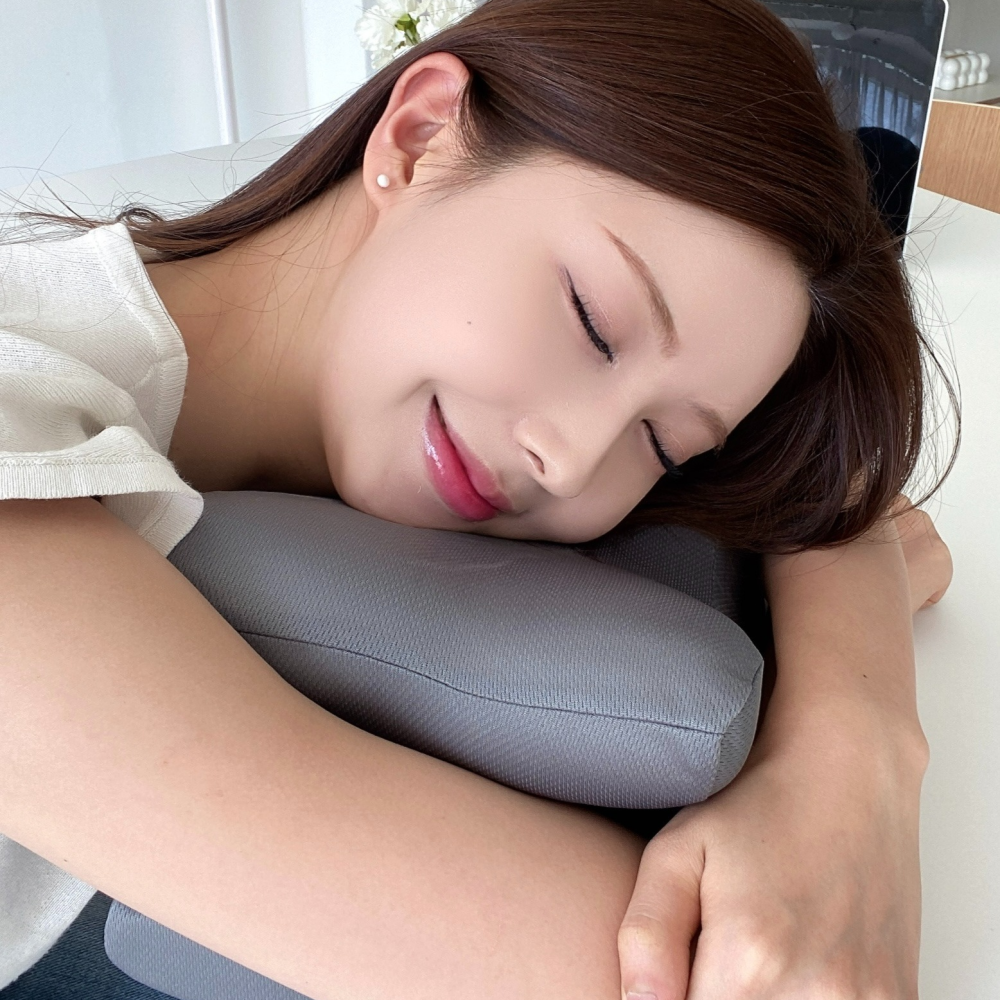 엎드려 자는 베개 사무실 메모리폼 책상 낮잠 쿠션 직장인 선물