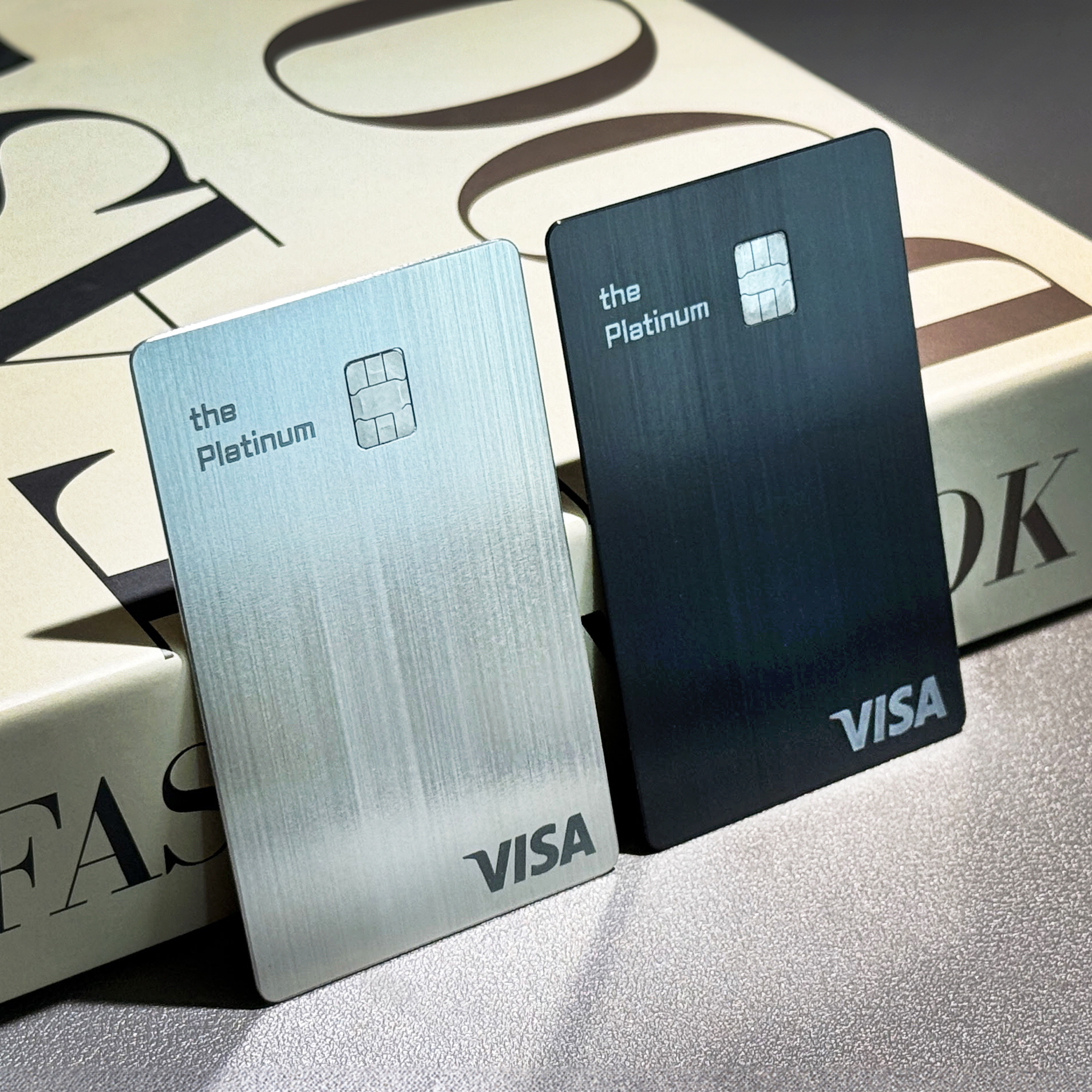 메탈카드 커스텀 음각 신용 체크카드 제작 브러시 실버 제품 이미지