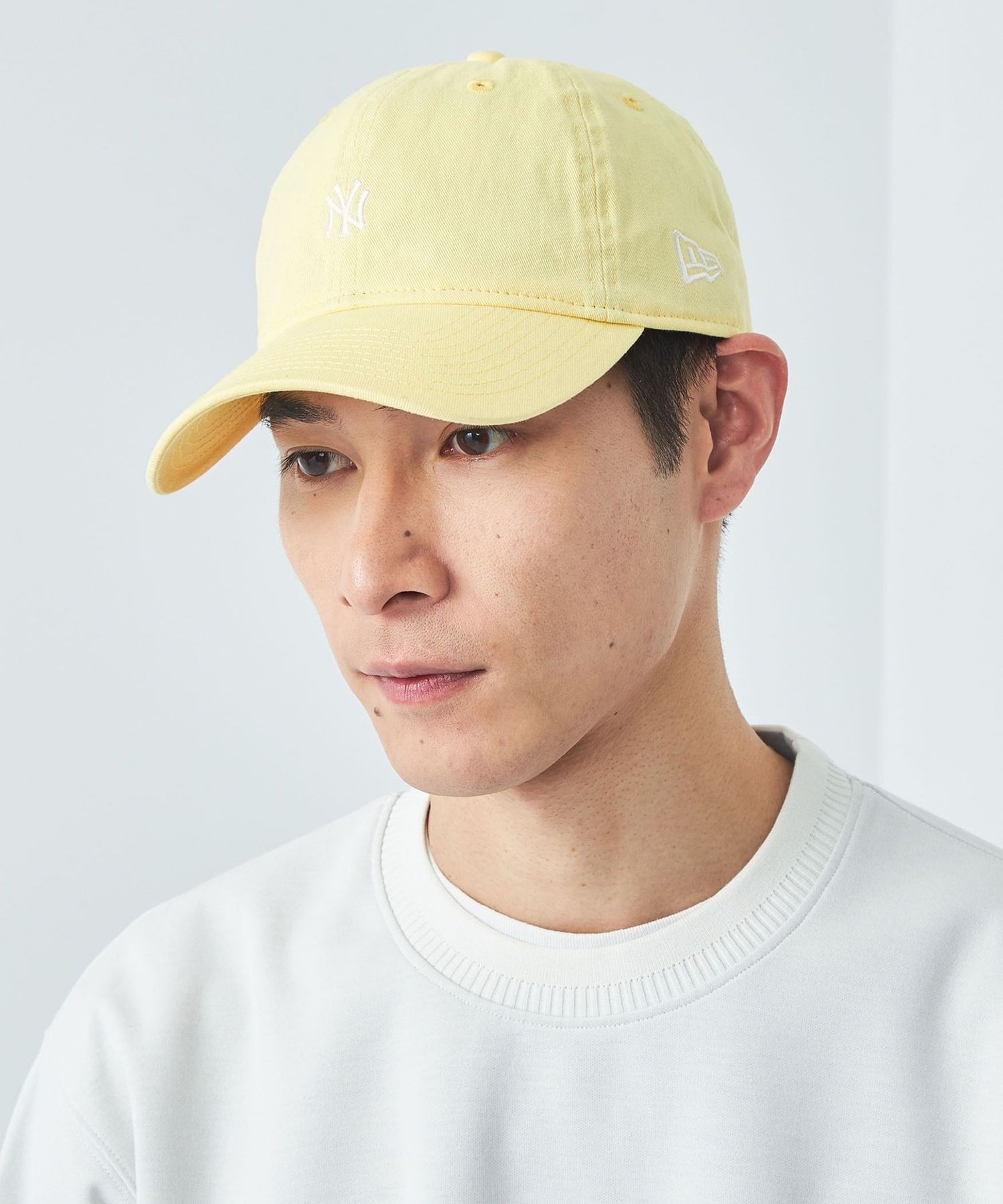 옐로우 컬러