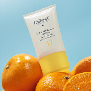 NEW 포레스트 귤타민 비타토닝 톤업 선크림 50ml SPF50+ 솔직 후기 | 피부 타입별 분석 - 상품 이미지 1