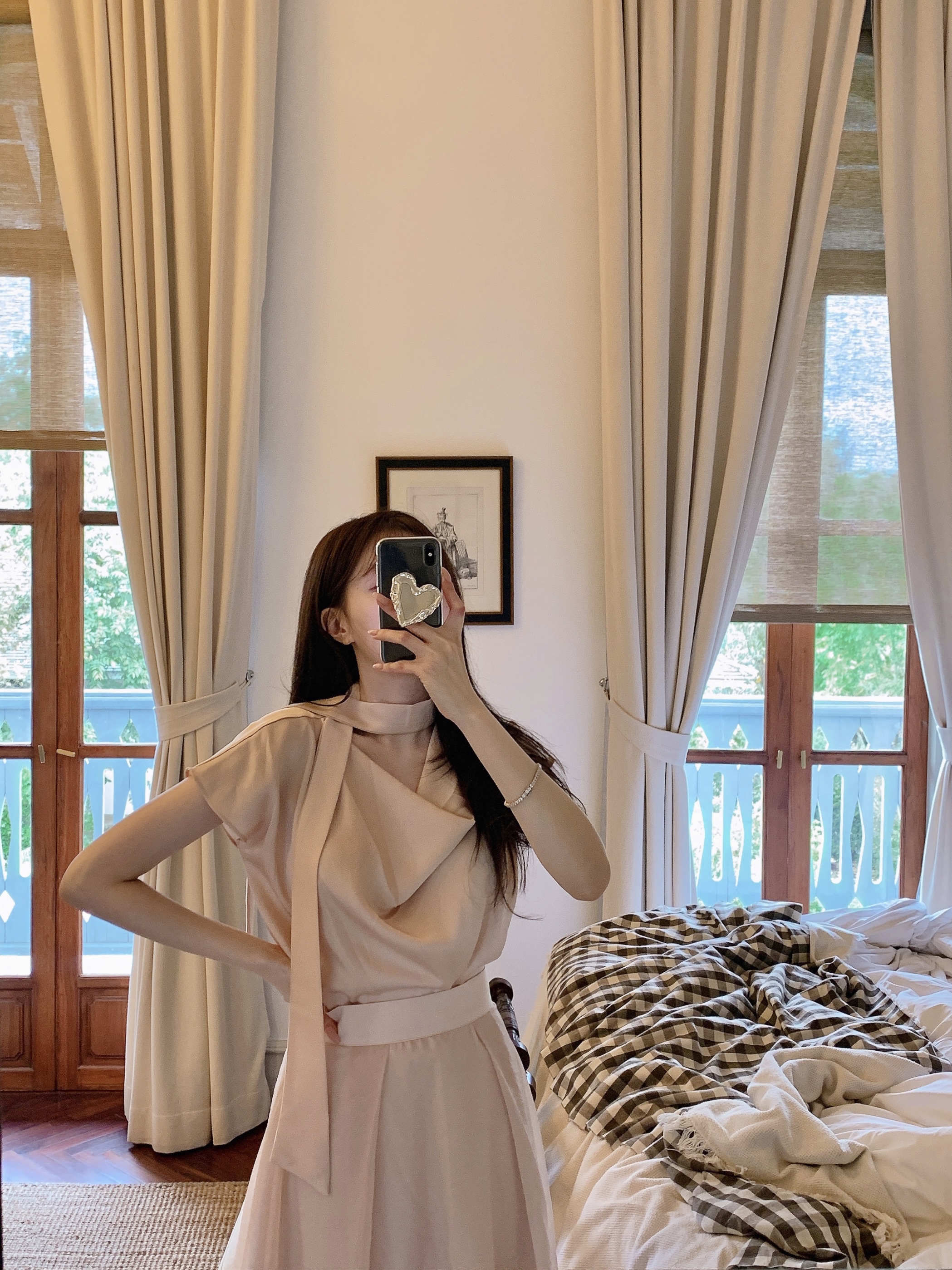 델리썸 플로아 시스루 플레어 미디 스커트
