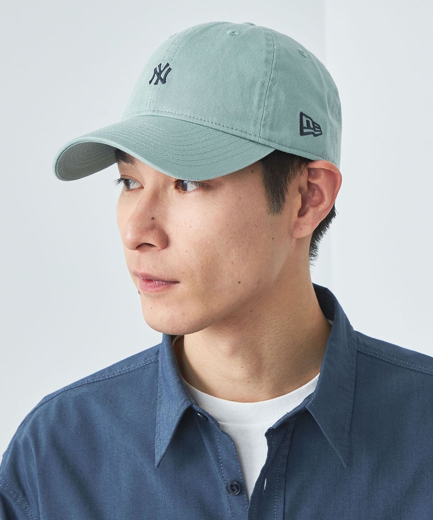 라이트블루 컬러