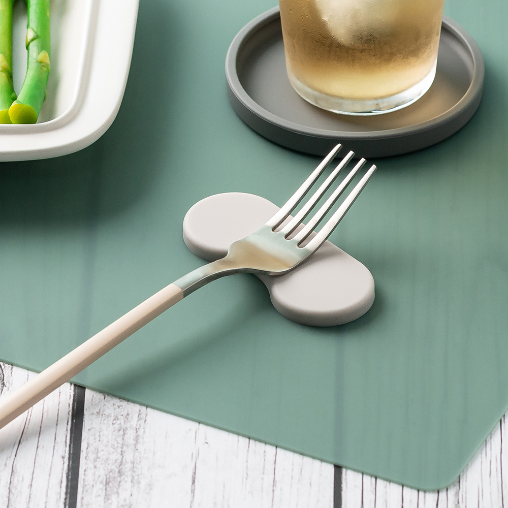 국산 플라이토 실리콘 수저받침대 귀여운 숟가락 젓가락 받침세트 누비 이미지 8