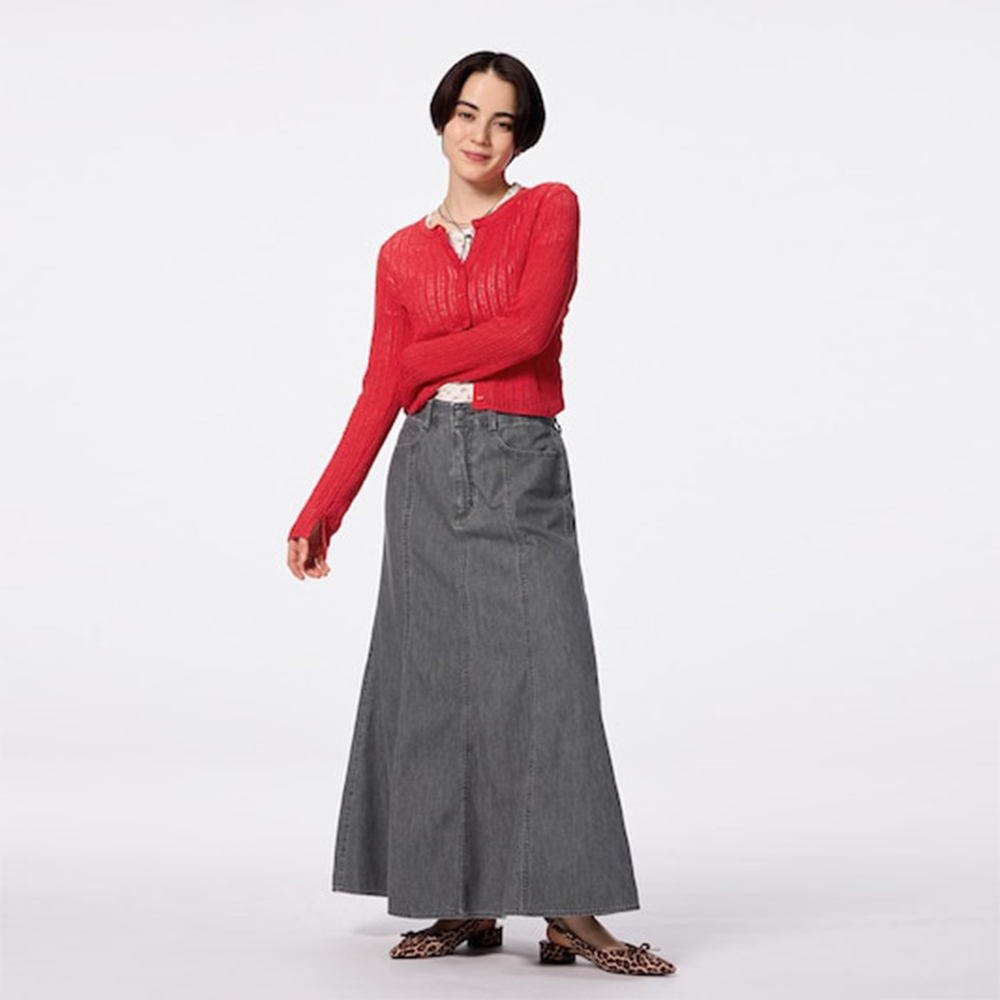 지유 라이트 데님 플레어 맥시 스커트 롱치마 358384 - 메인 이미지