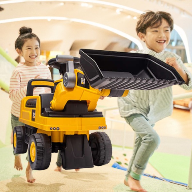 아이 타는 자동차 장난감 애기 조카 선물 아기 실내 자동차