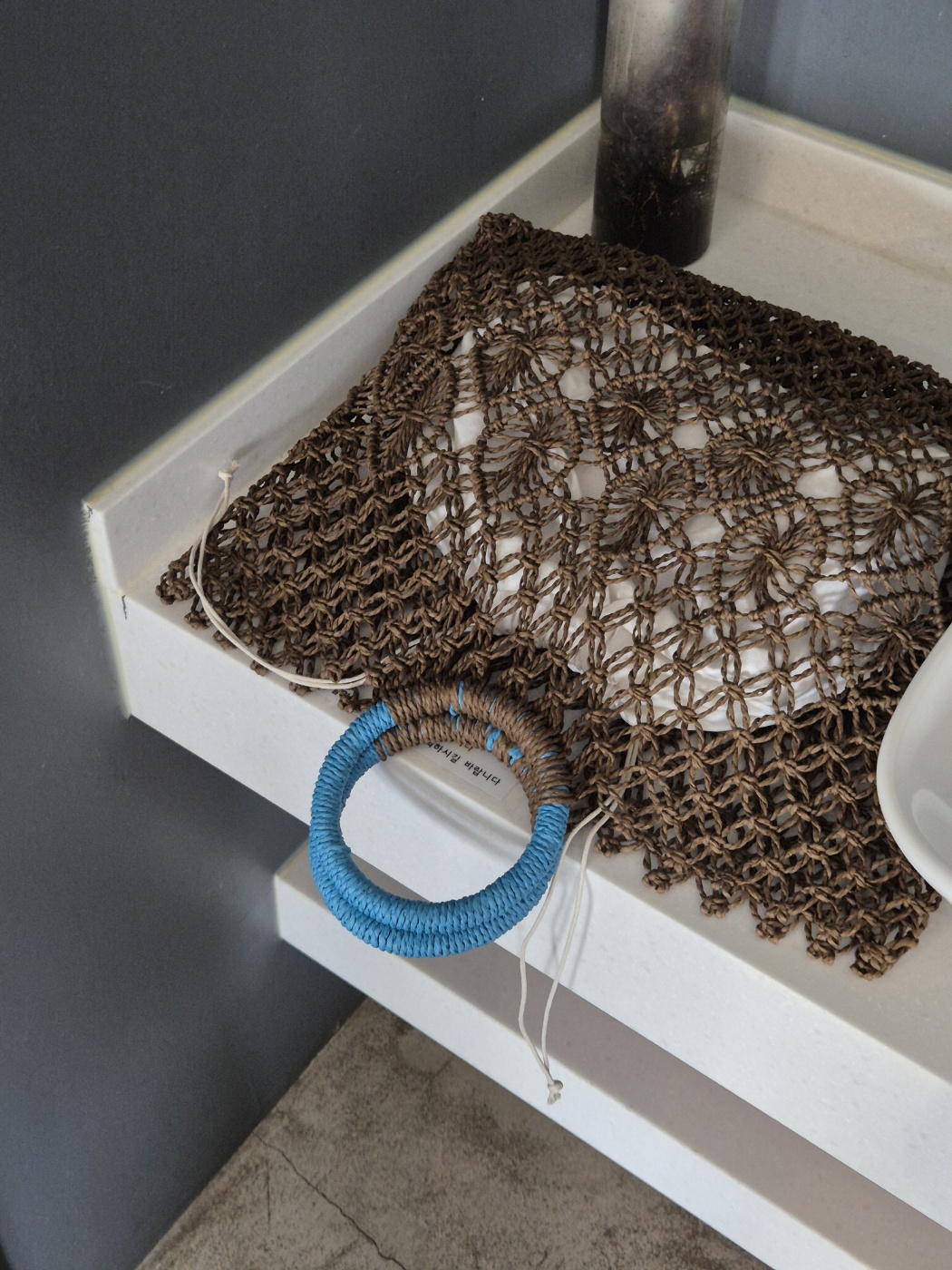 리햅 네이라 블루 핸들 네트 라탄백 핸드메이드 썸머 비치 토트 가방