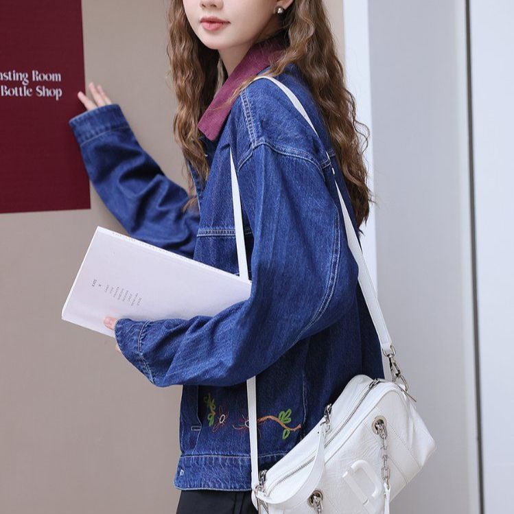 여성 루즈핏 데님 청자켓 긴팔 배색카라 자수 포켓 간절기 봄 가을 진청 - 상세 이미지 2