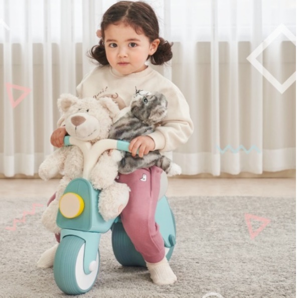 2살 3살 조카 선물 아기 실내 자동차 타는 자동차 장난감