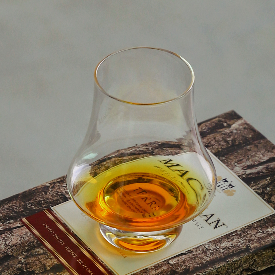 싱글몰트 위스키잔 꼬냑잔 테이스팅 유리잔 양주잔 스탠다드 퍼널형 브랜디 글라스 2종 - 상세 이미지 5