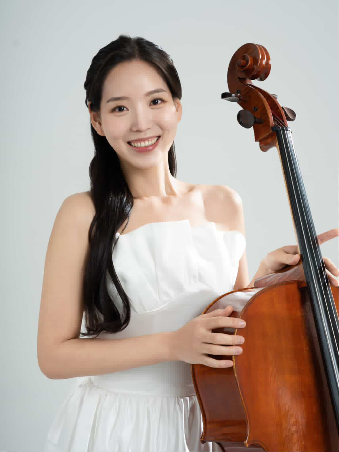옐리나 본식 화이트 웨딩드레스 대여 셀프웨딩 야외촬영 제주스냅 브라이덜샤워 롱드레스 - 상세 이미지 2
