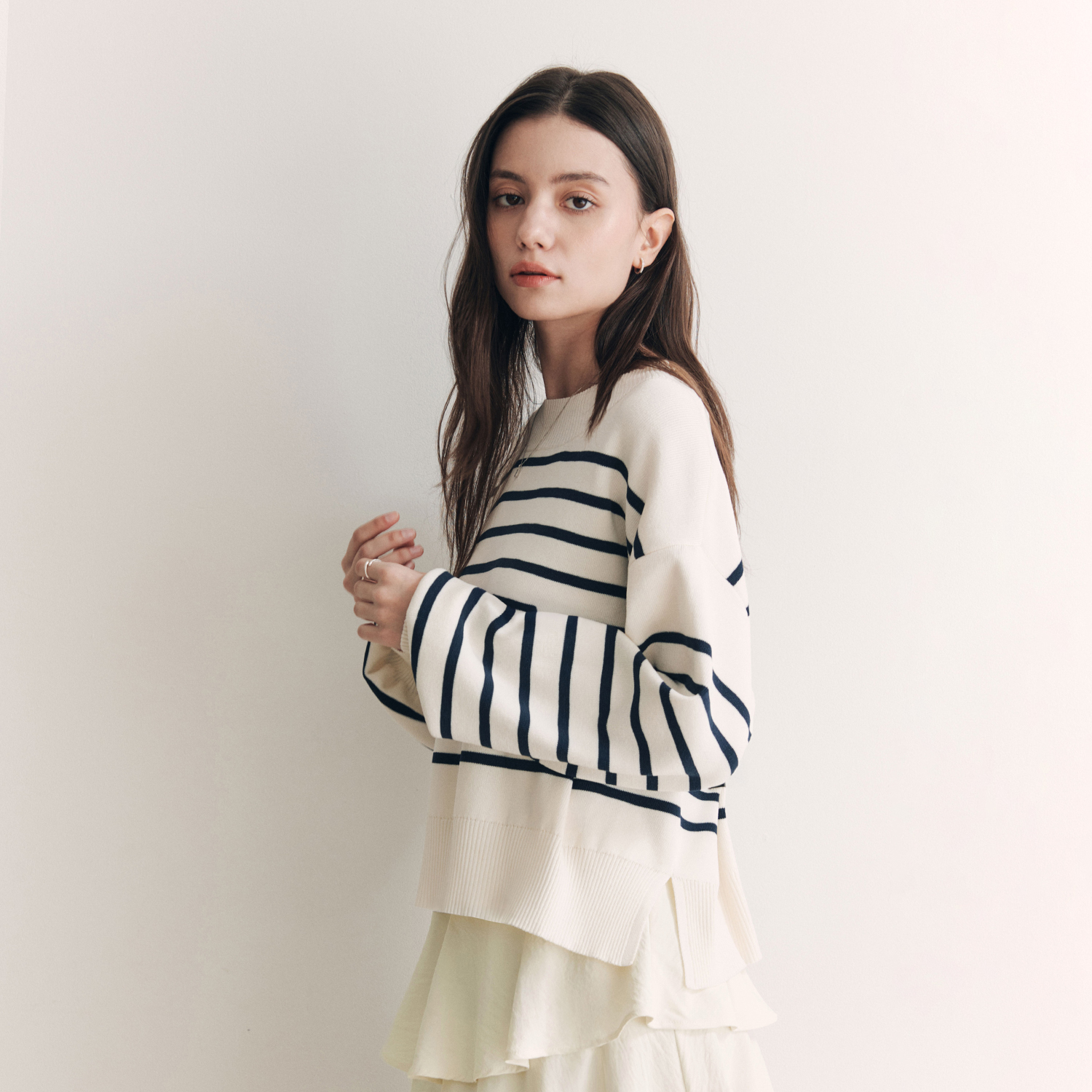 [제로스트릿][2TYPE][2컬러] 스트라이프 라운드넥 니트 STRIPE ROUND NECK KNIT - 상세 이미지 4