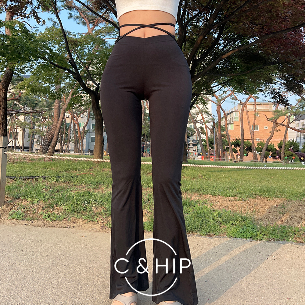 X끈 스트랩 트레이닝 스판 나팔 부츠컷팬츠 - 상품 이미지