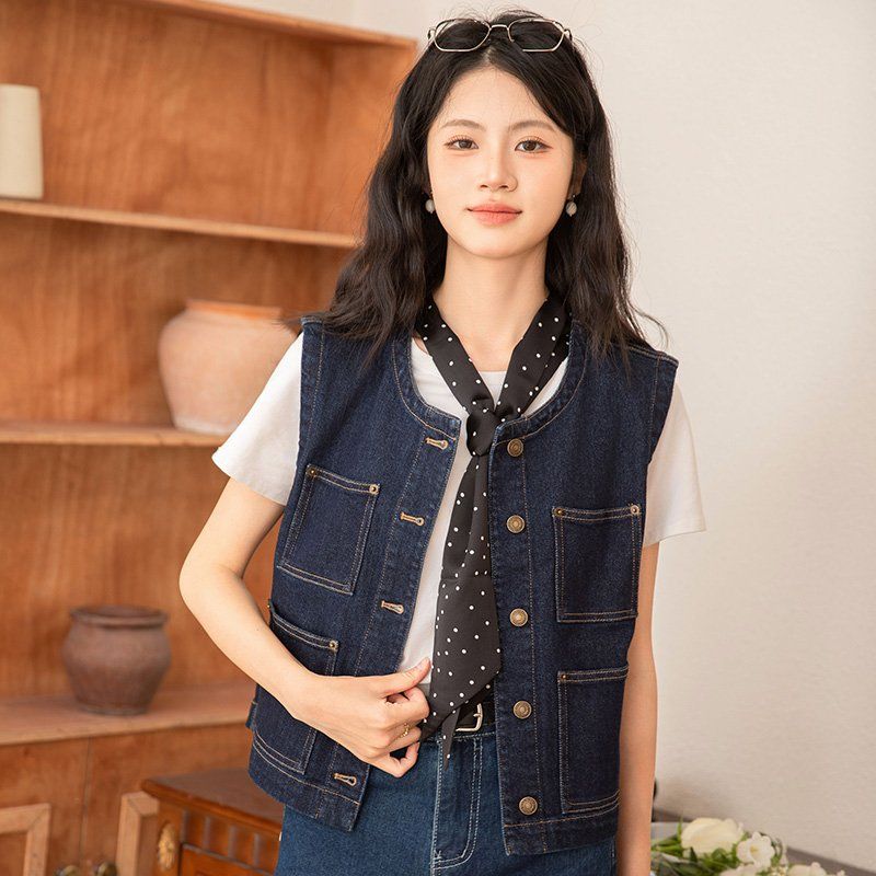여름 간절기 여성 얇은 데님 베스트 약간 루즈핏 버튼 조끼 데일리 레이어드 딥블루 - 상세 이미지 3