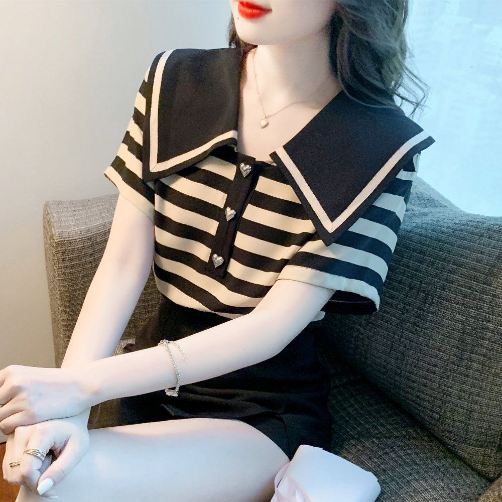 봄 여름 세일러 카라 스트라이프 반팔 티셔츠 하트 버튼 기본핏 폴리 블랙 베이지 - 상품 이미지