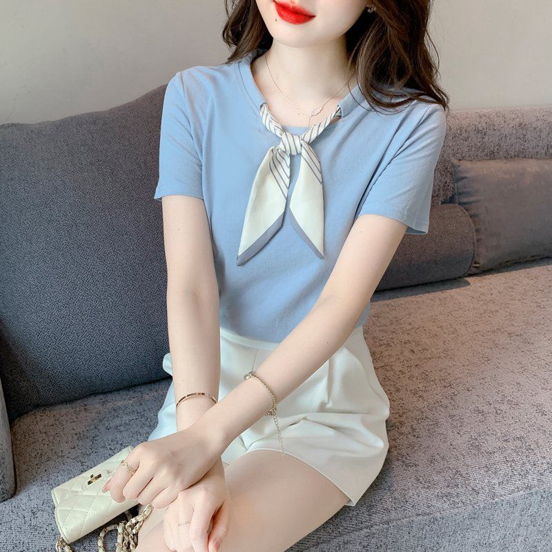 봄 여름 기본핏 스카프 배색 라운드넥 데일리 반팔 티셔츠 면 스카이블루 - 상세 이미지 4