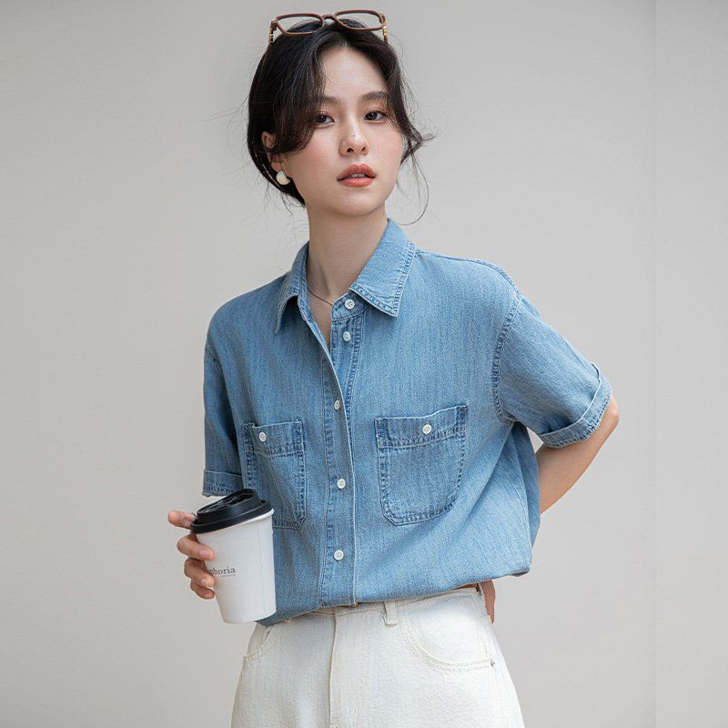 여름 간절기 여성 약간 루즈핏 얇은 데님 반팔 카라 셔츠 블라우스 캐주얼 데일리 블루 - 상세 이미지 2