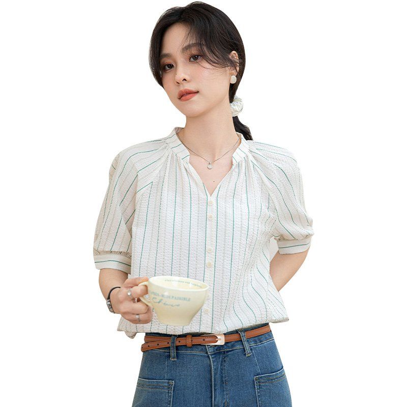 여름 여성 약간 루즈핏 얇은 스트라이프 퍼프소매 밴드카라 블라우스 데일리 코디 아이보리 - 상세 이미지 5